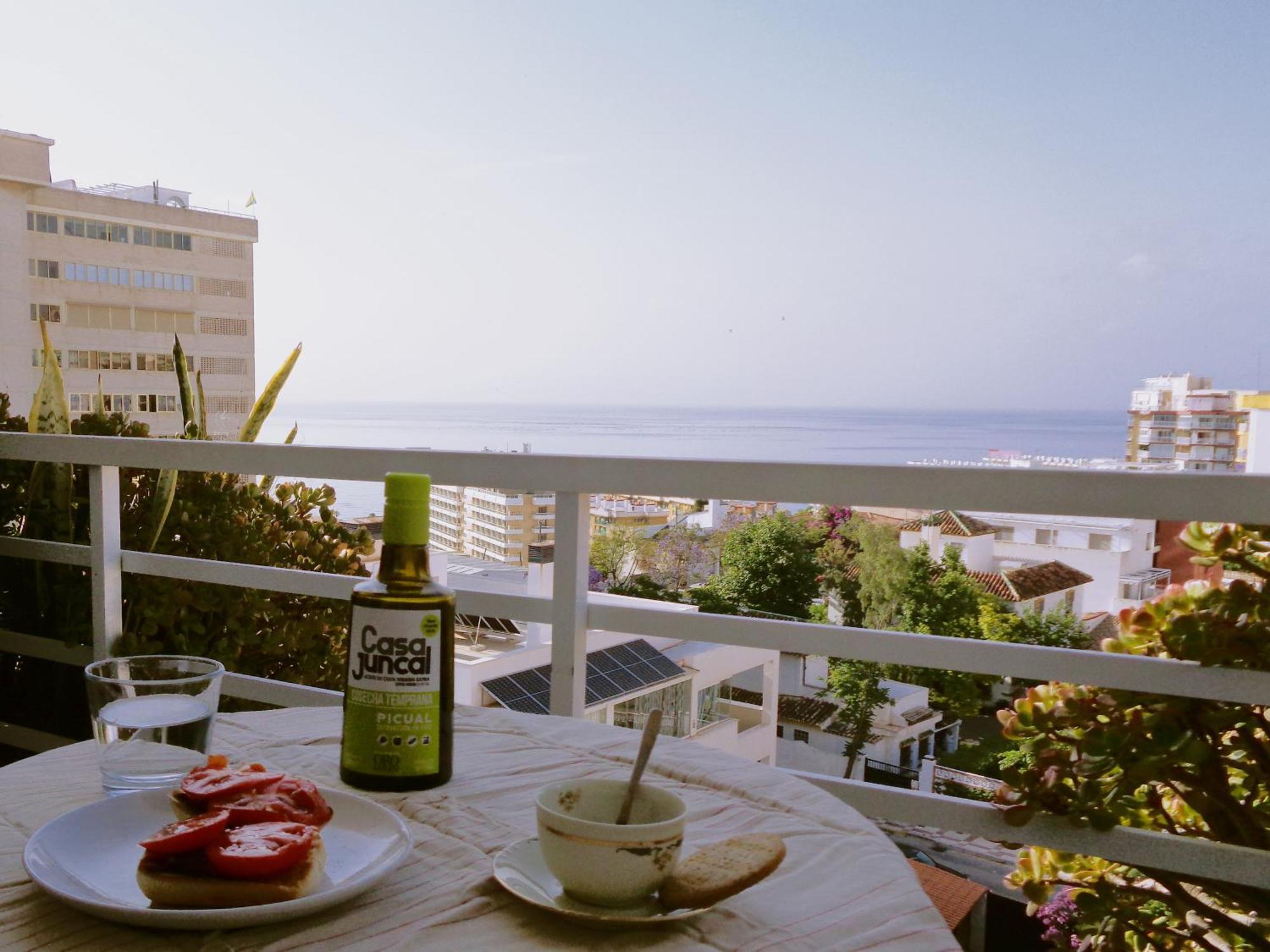 Light-Filled Apartment With Sea Views トレモリノス エクステリア 写真